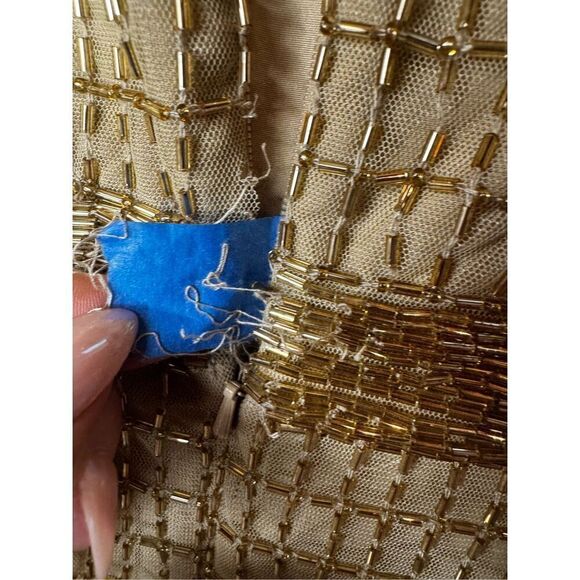 NWT MAC DUGGAL Gold Beaded Cap Sleeve V Neck Column Gown Size 4 style 5625 - Picture 9 of 14